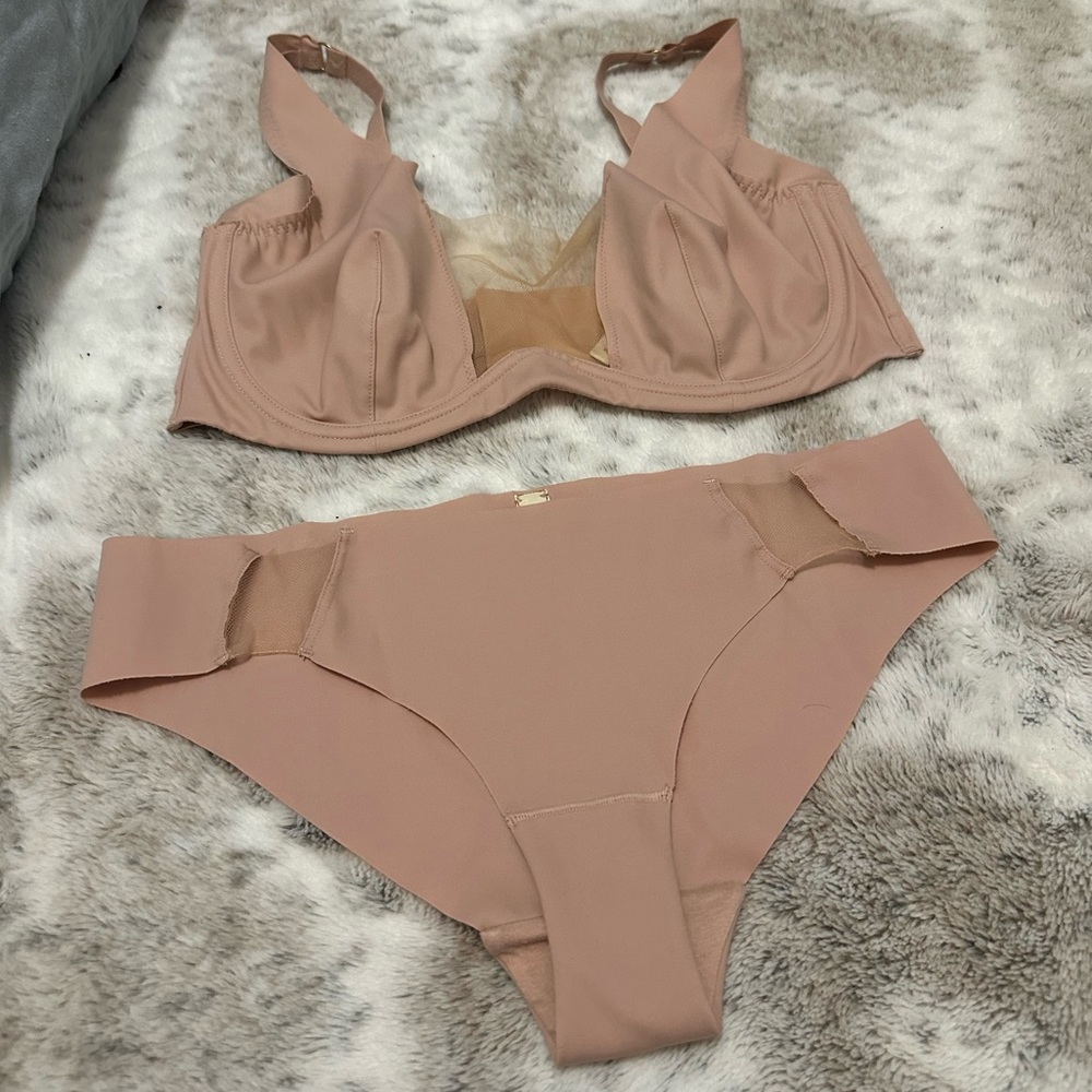 Myla London set